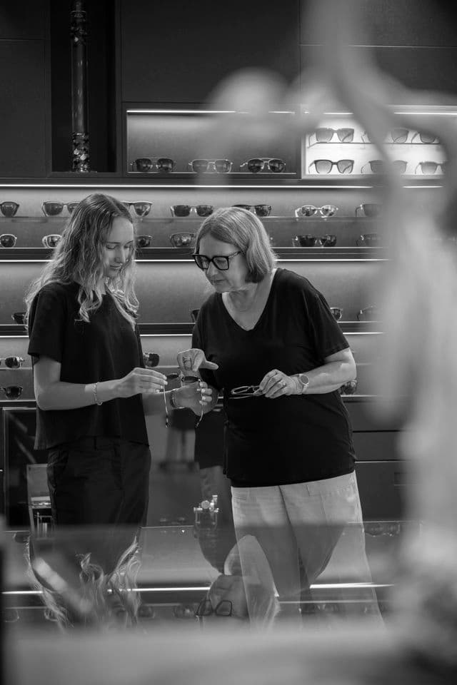 Castelberg Verkauf 14 schwarz weiss.jpg