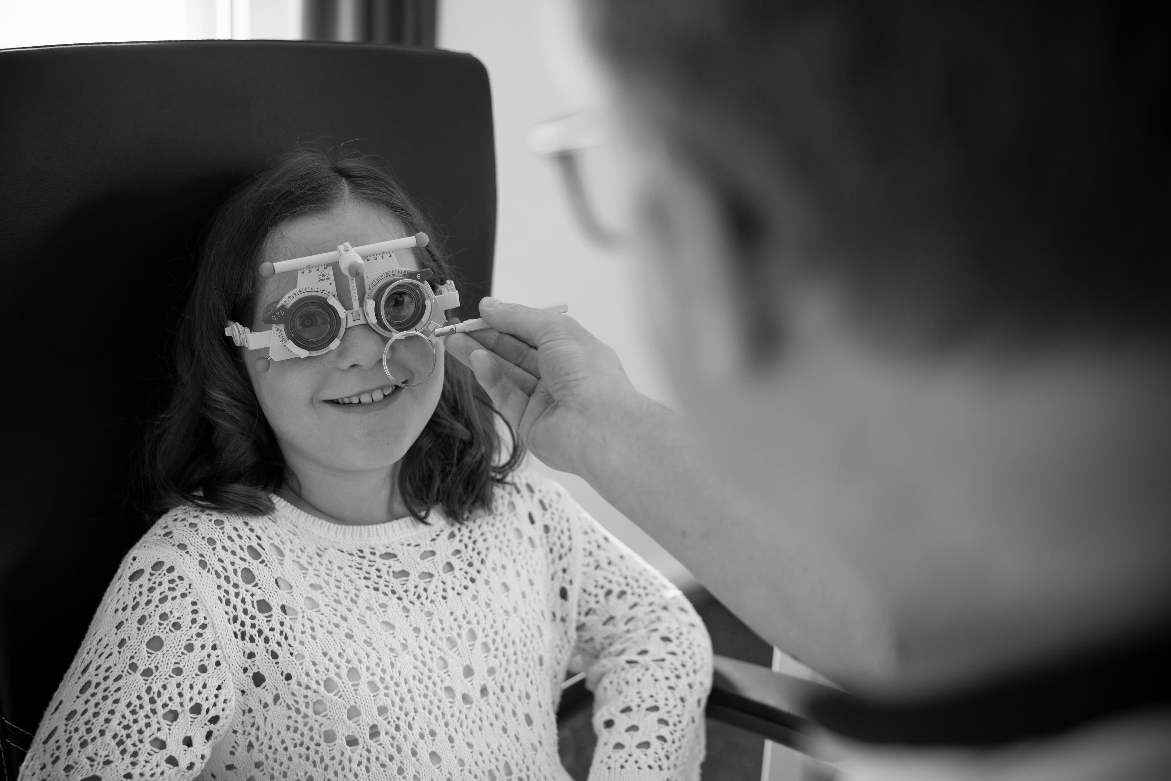 Castelberg Sehtest Kinder schwarz weiss.jpg
